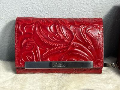 Patricia Nash New Inbox, Red Leather Embossed Wallet New With Tags
