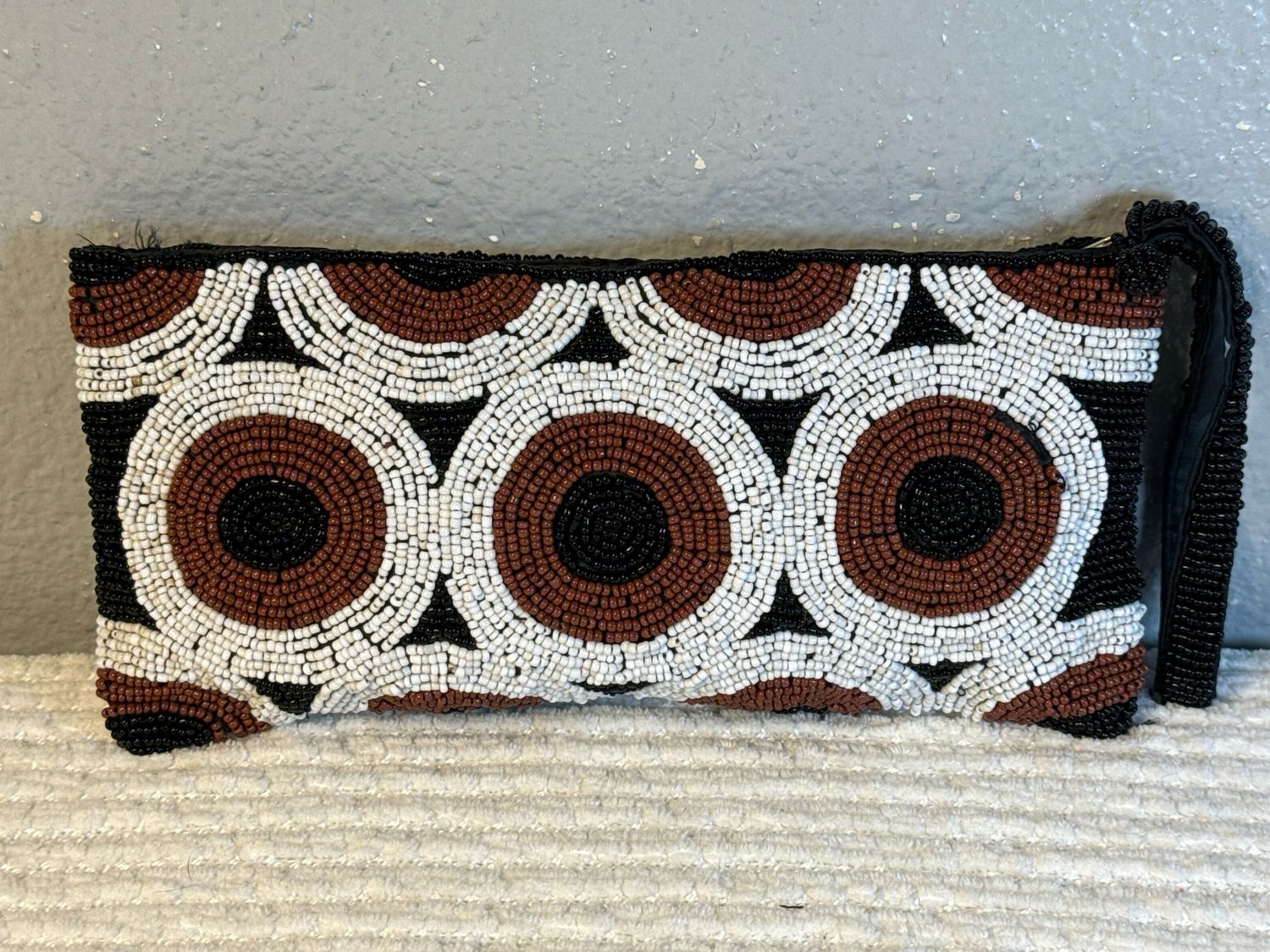 Unbranded, Black Ivory And Chocolate, Brown Beaded Wristlet, Catchall  Cosmetic Bag