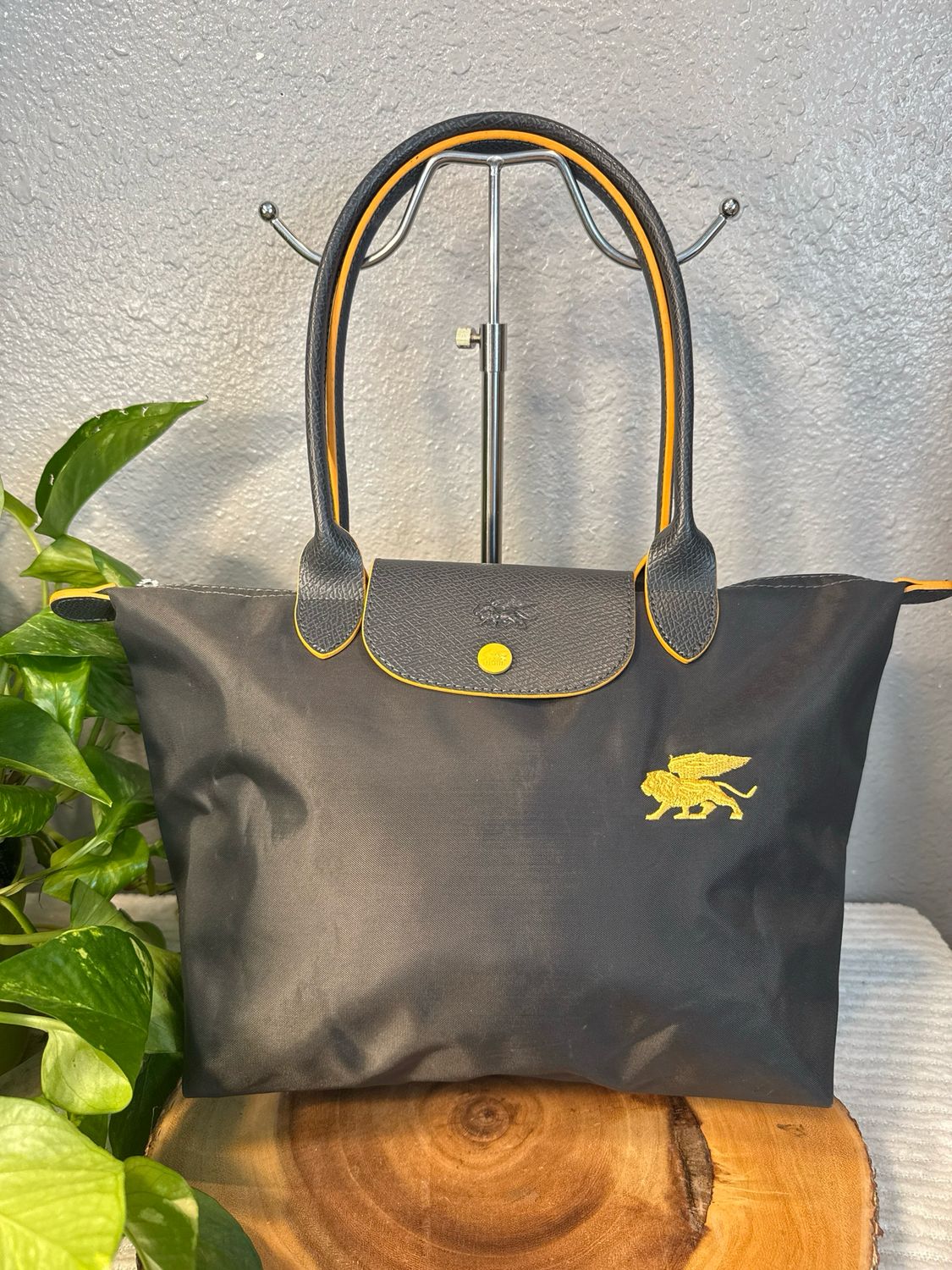 MISHIL Isabella original Design Of Switzerland Gray Nylon Shoulder Bag NWOT OVER $300 Online