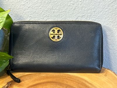 Tory Burch, black pebbled, leather wallet