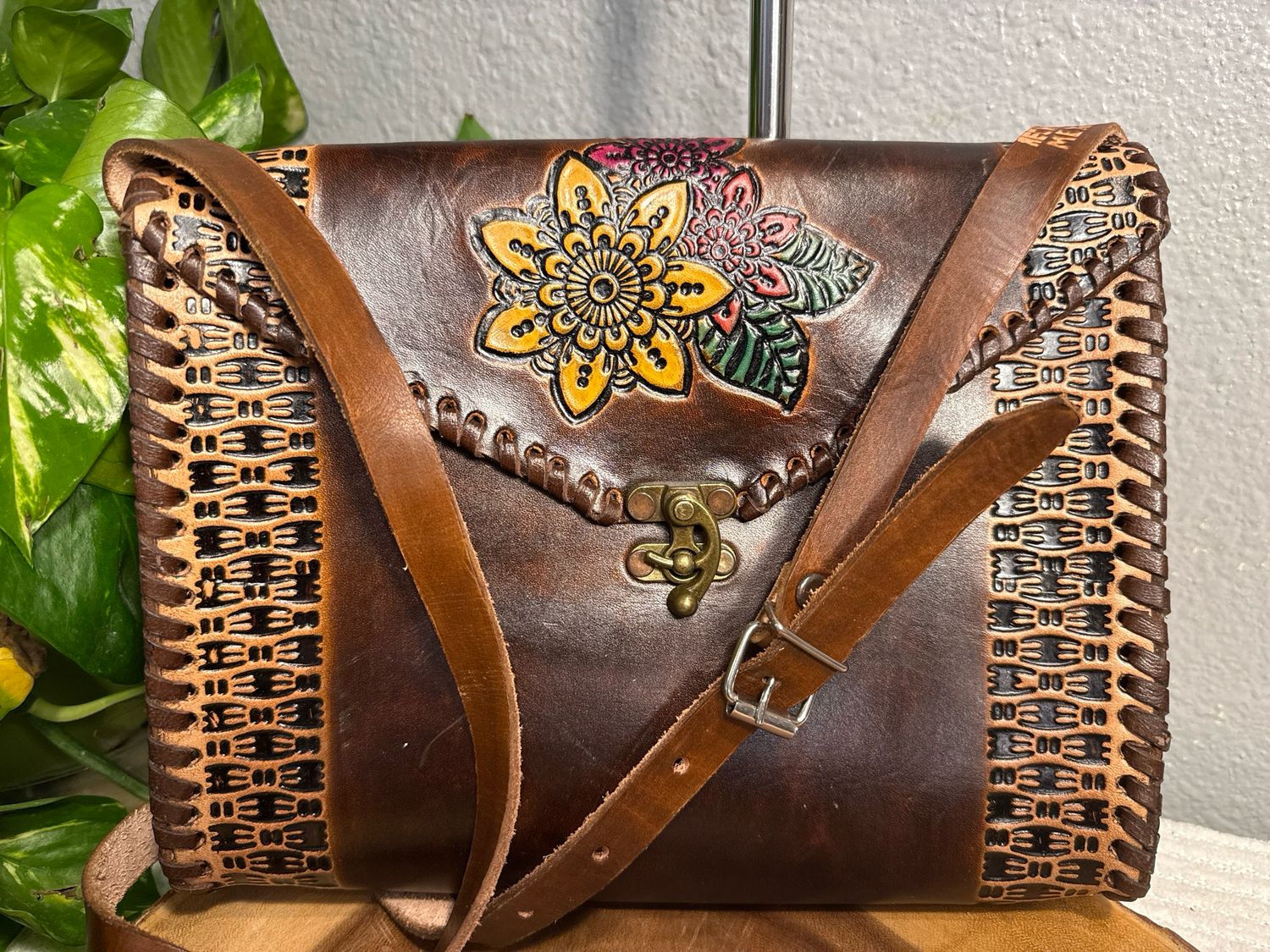Unbranded Artisan Made In Mexico, Brown Leather Embossed Crossbody Bag New Without Tags