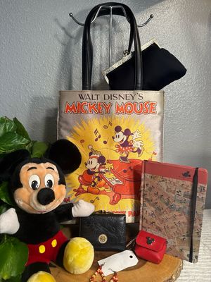 Disney’s Mickey And Minnie Mouse Vintage Builder Bag Bundle