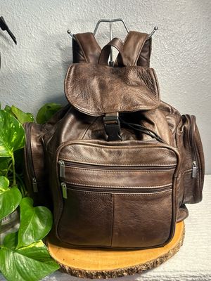Unbranded, Vintage 1980’s Brown, Distressed, Genuine, Leather, Large Backpack