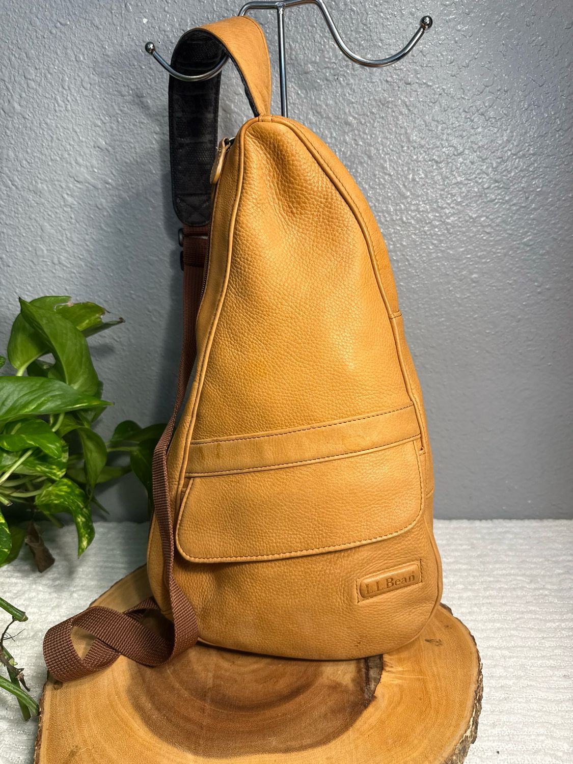 L.L.Bean Vintage Tan Leather Sling Bag RARE FIND