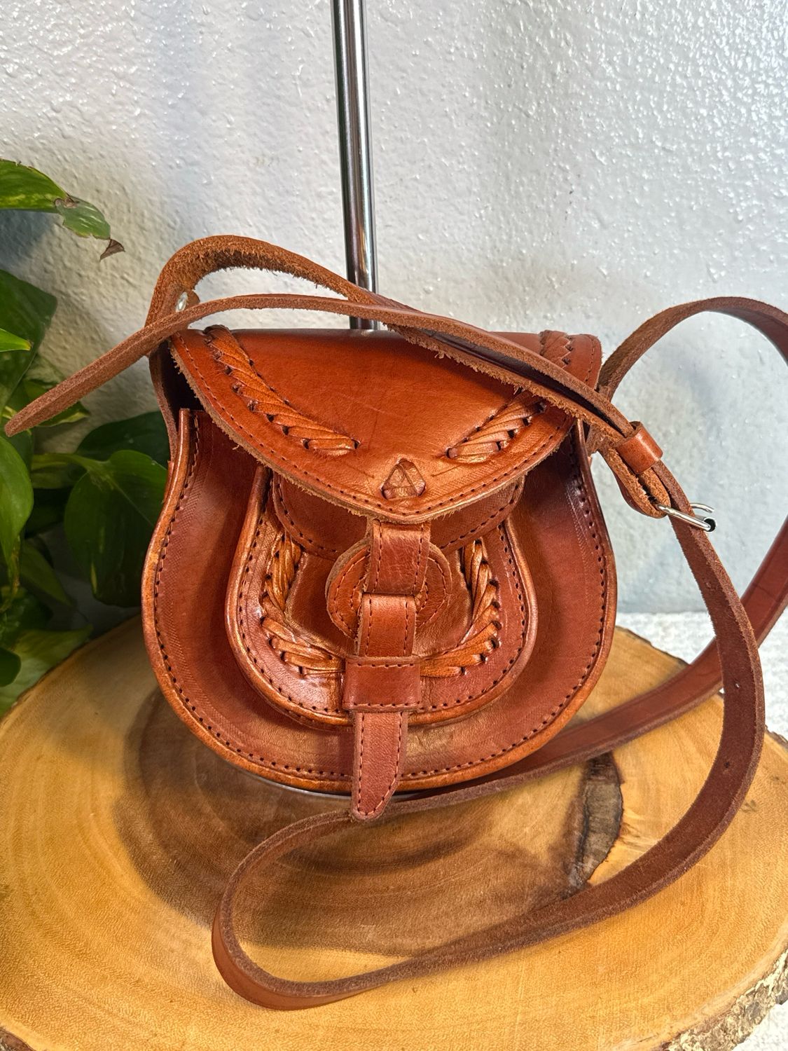 Handmade Artisan, Brown Saddle, Leather Crossbody Bag New Without Tags