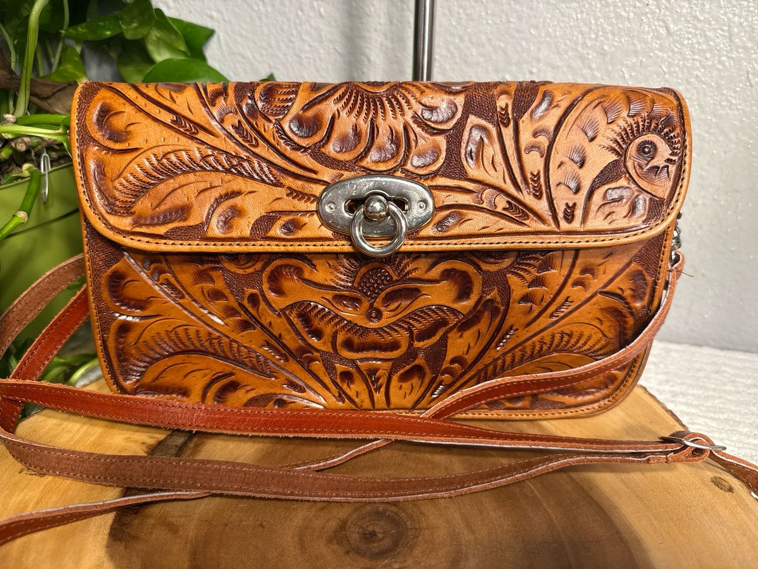 Unbranded Artisan, Leather Floral Embossed Crossbody Bag New Without Tags