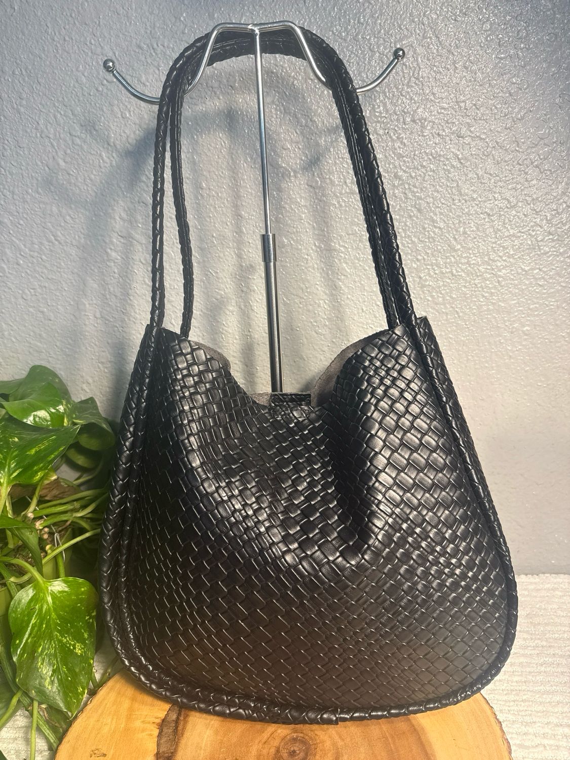 Unbranded Vegan Stamped Basket, Weave Shoulder Bag NWOT