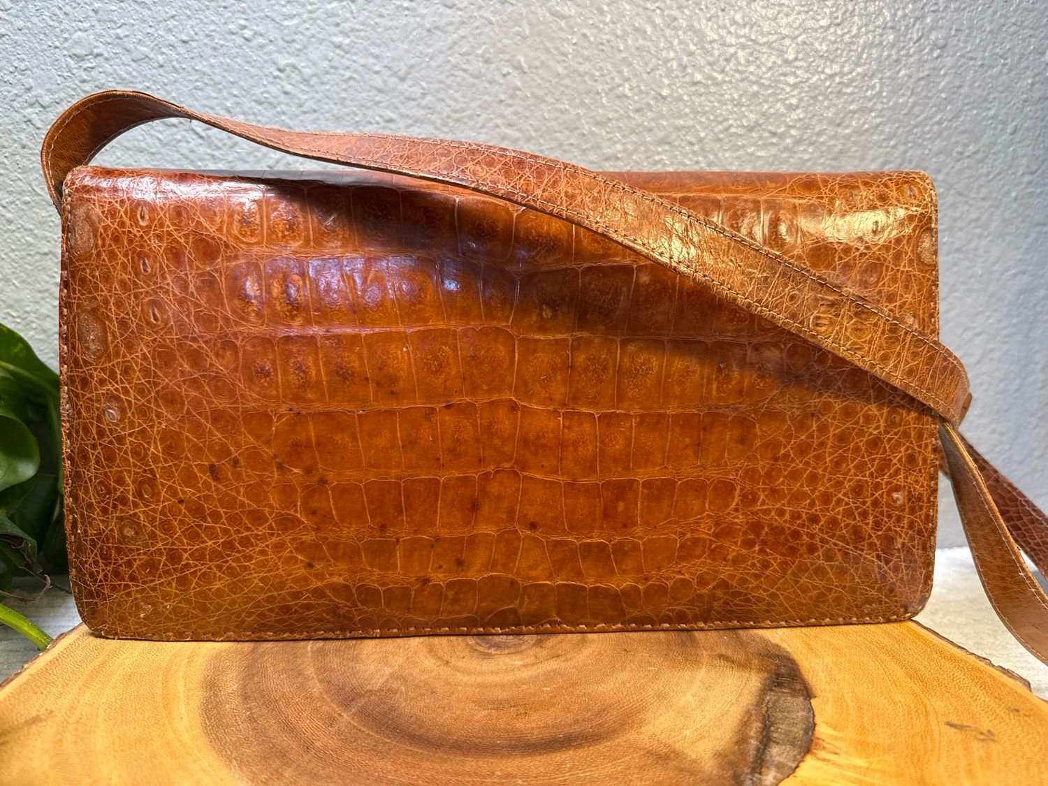 1960S Vintage Brown Crock, Embossed Leather Shoulder Bag