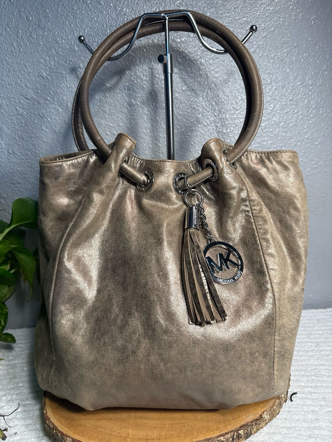 Michael Kors’s Vintage Taupe Shoulder Bag