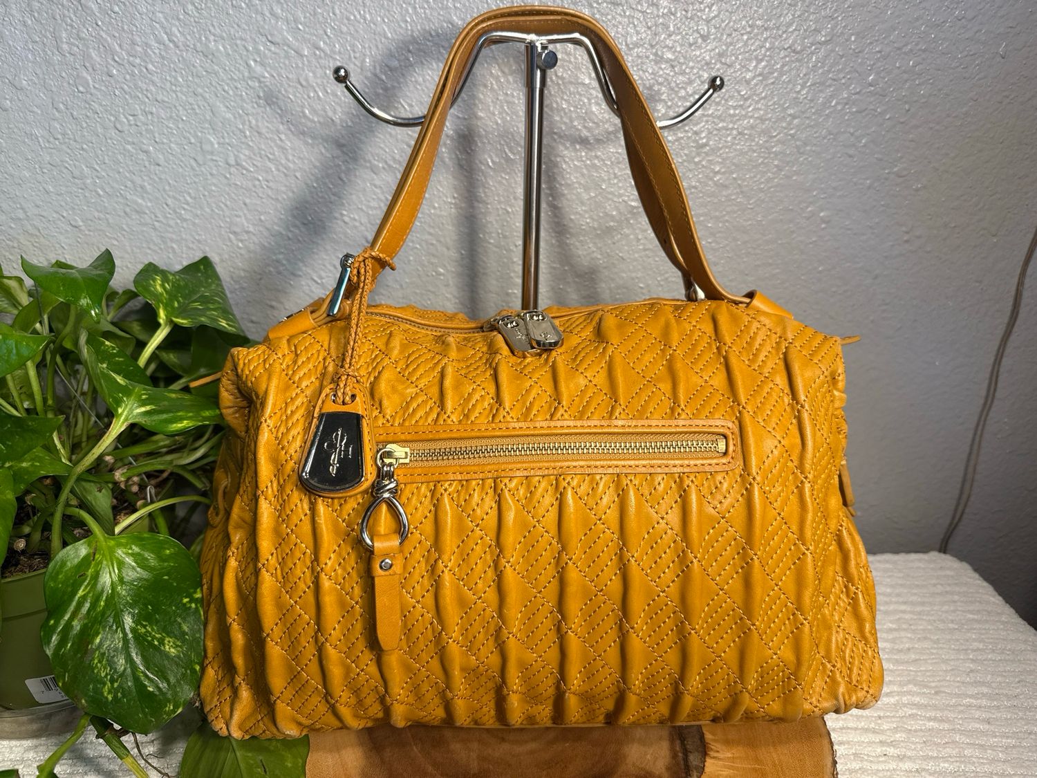 Call Han 10 Heritage Quilt Archer Satchel