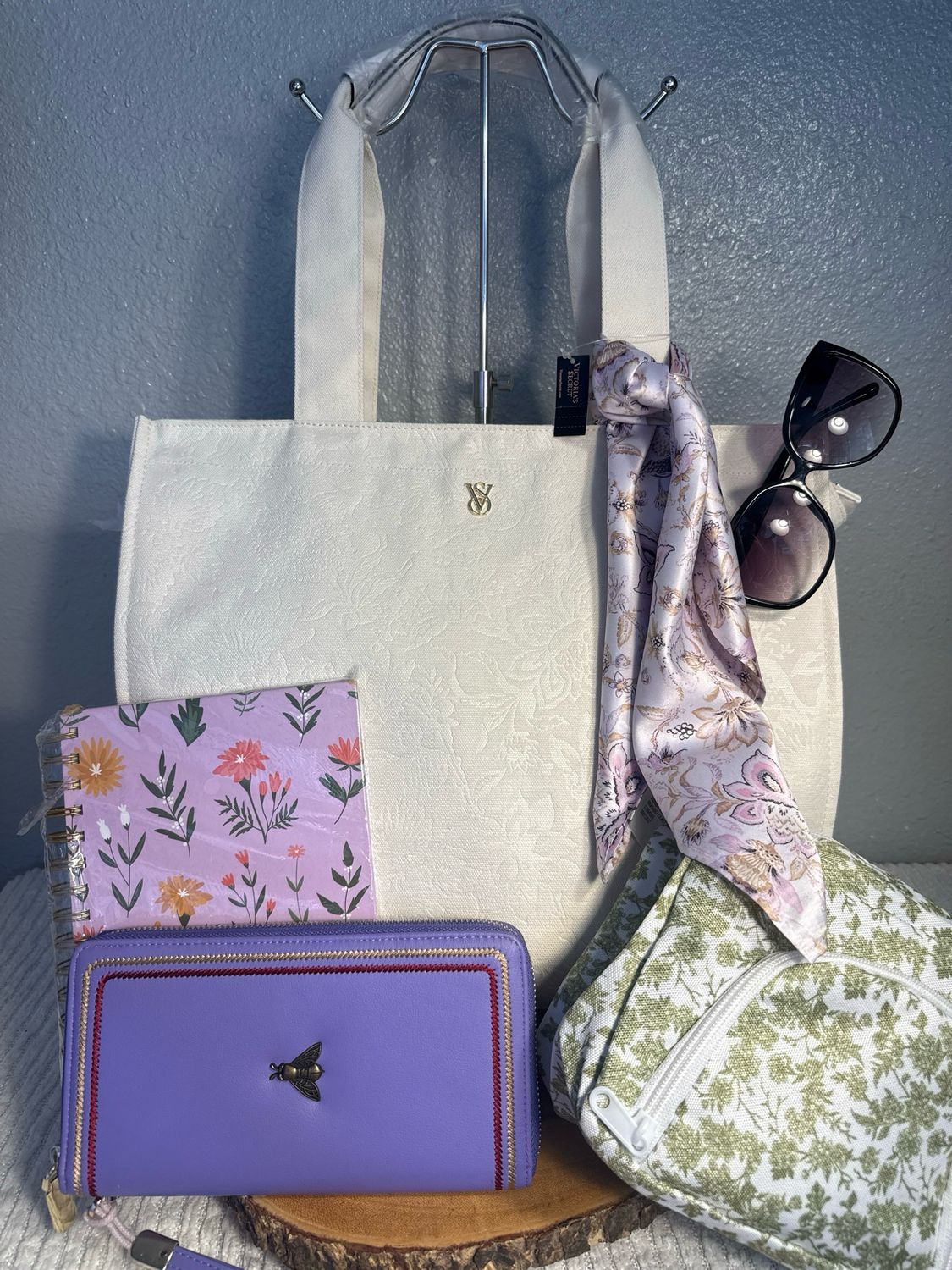BUILD A BAG Victoria’s Secret Canvas TOILE New With Tags Bundle