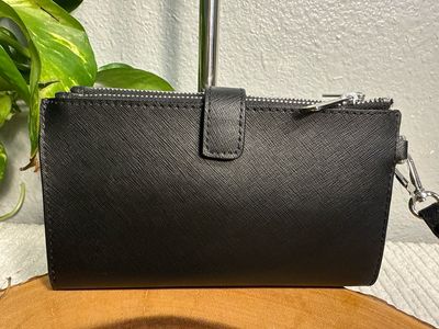 Michael Kors, Large Double Zip Wristlet Wallet, Black Saviano Leather New Without Tags