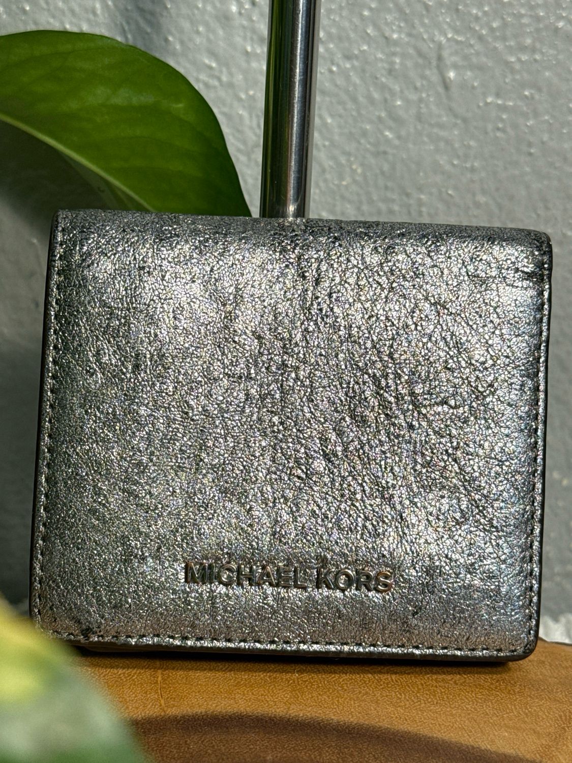 Michael Kors, Crackle Silver Metallic Leather Card Wallet