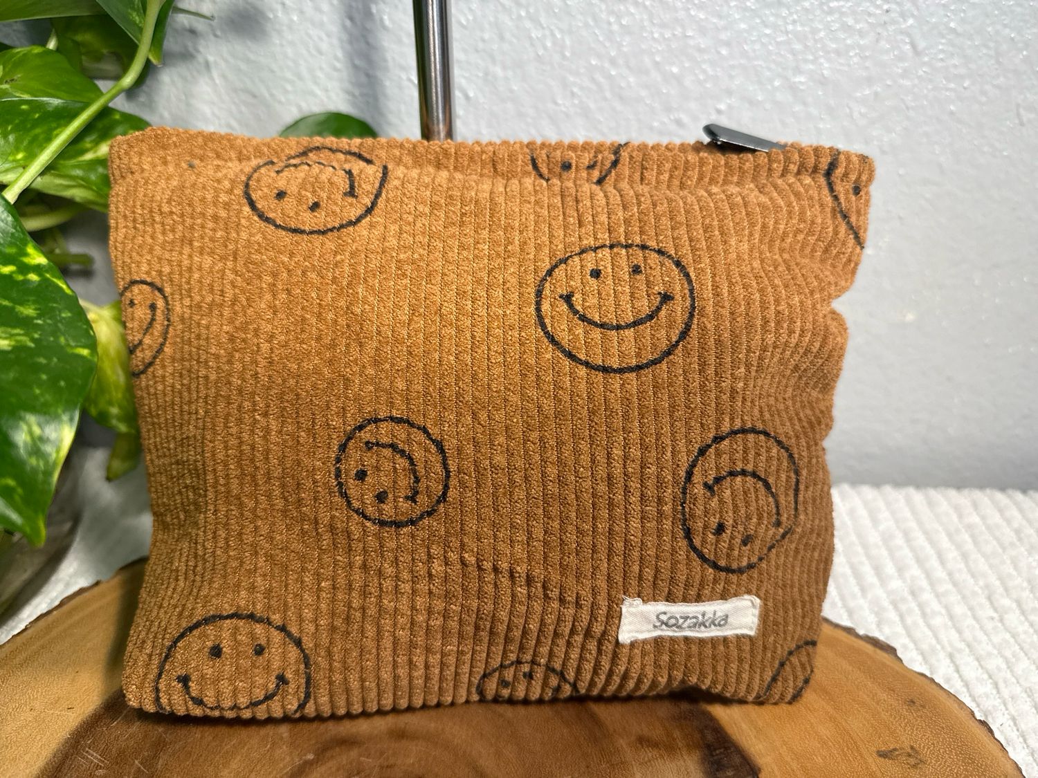 SOZAKKA brown corduroy, happy face pouch new without tags