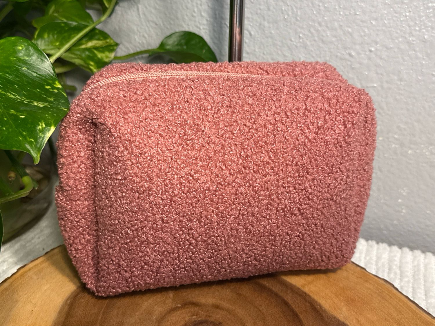 Unbranded Mauve Sherpa, Fuzzy Cosmetic Case Or Catchy