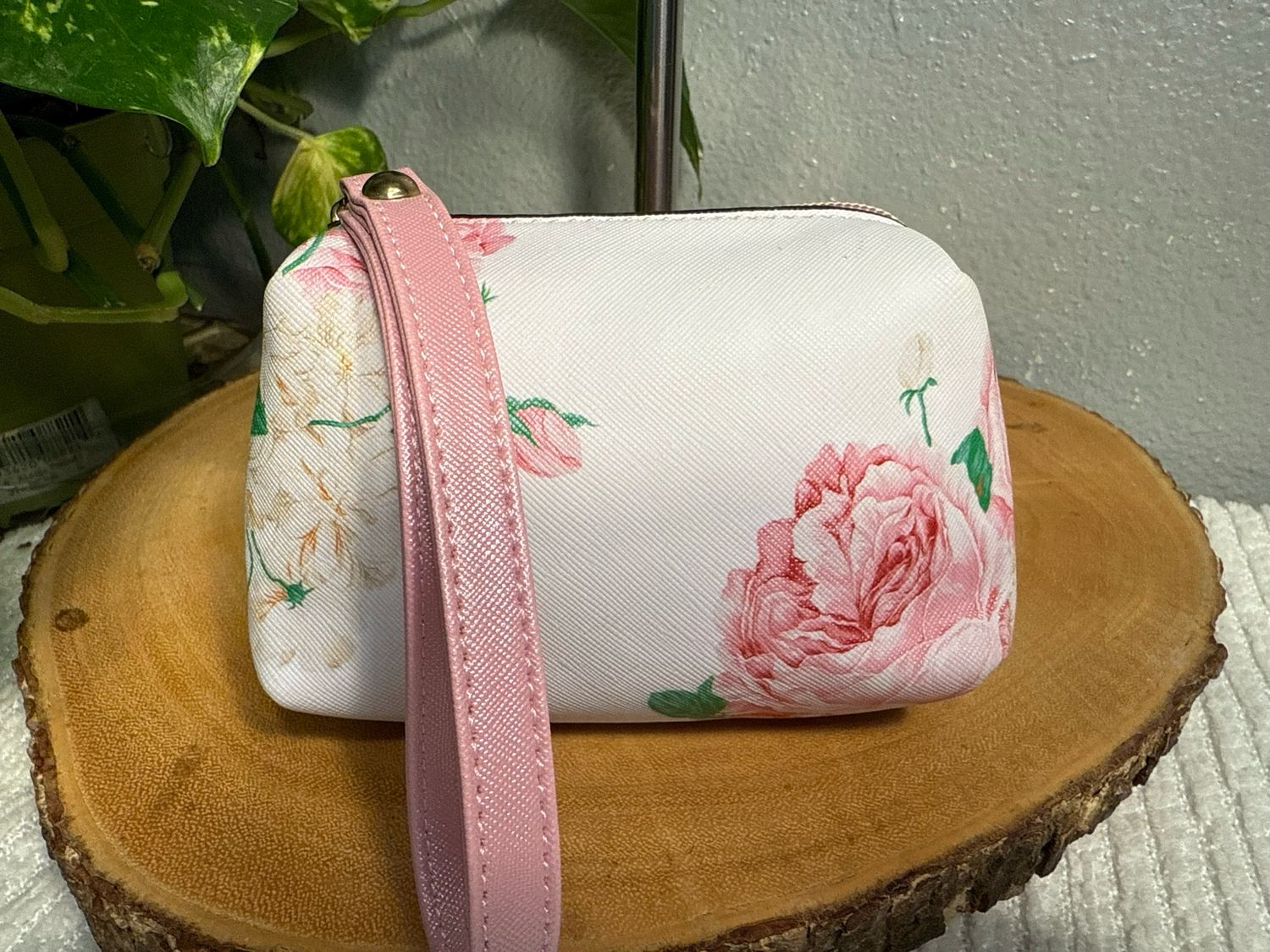 Unbranded, Pink And Ivory Floral, Wristlet, Cosmetic Bag Or Catchall