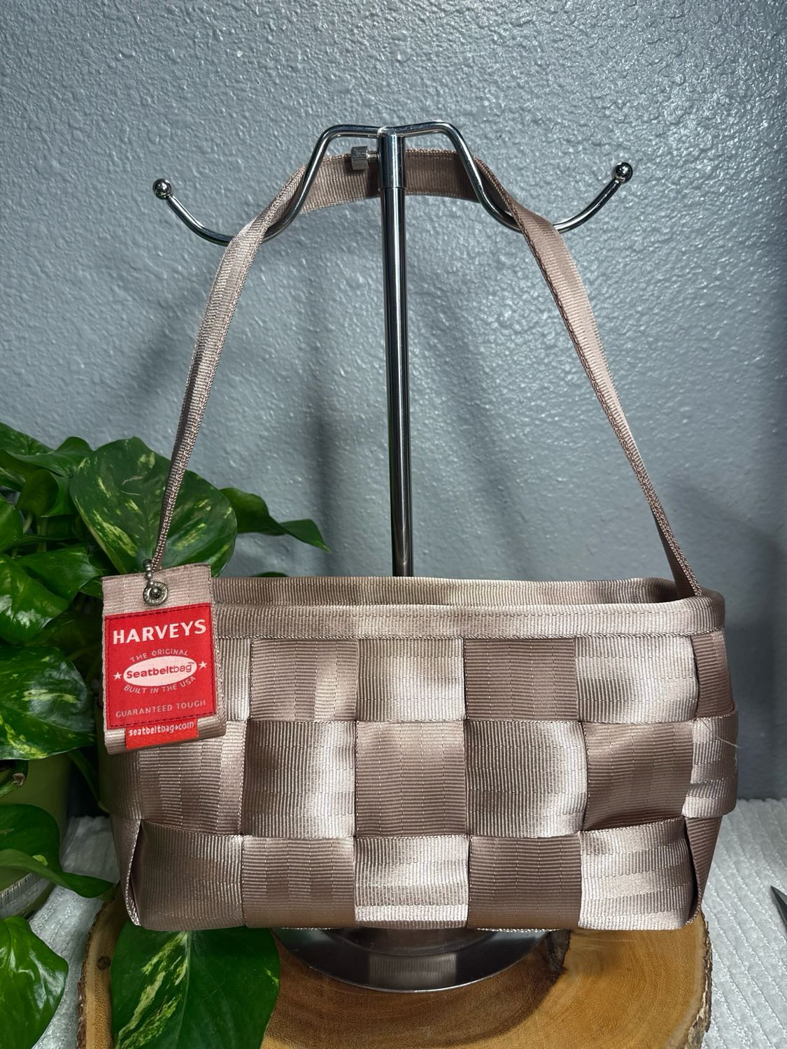 Harvey’s Seatbelt Bag, Champagne Colored Baguette, Excellent Condition