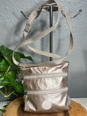 Kipling Champagne Colored Nylon Triple Zip Crossbody New Without Tags Monkey Included