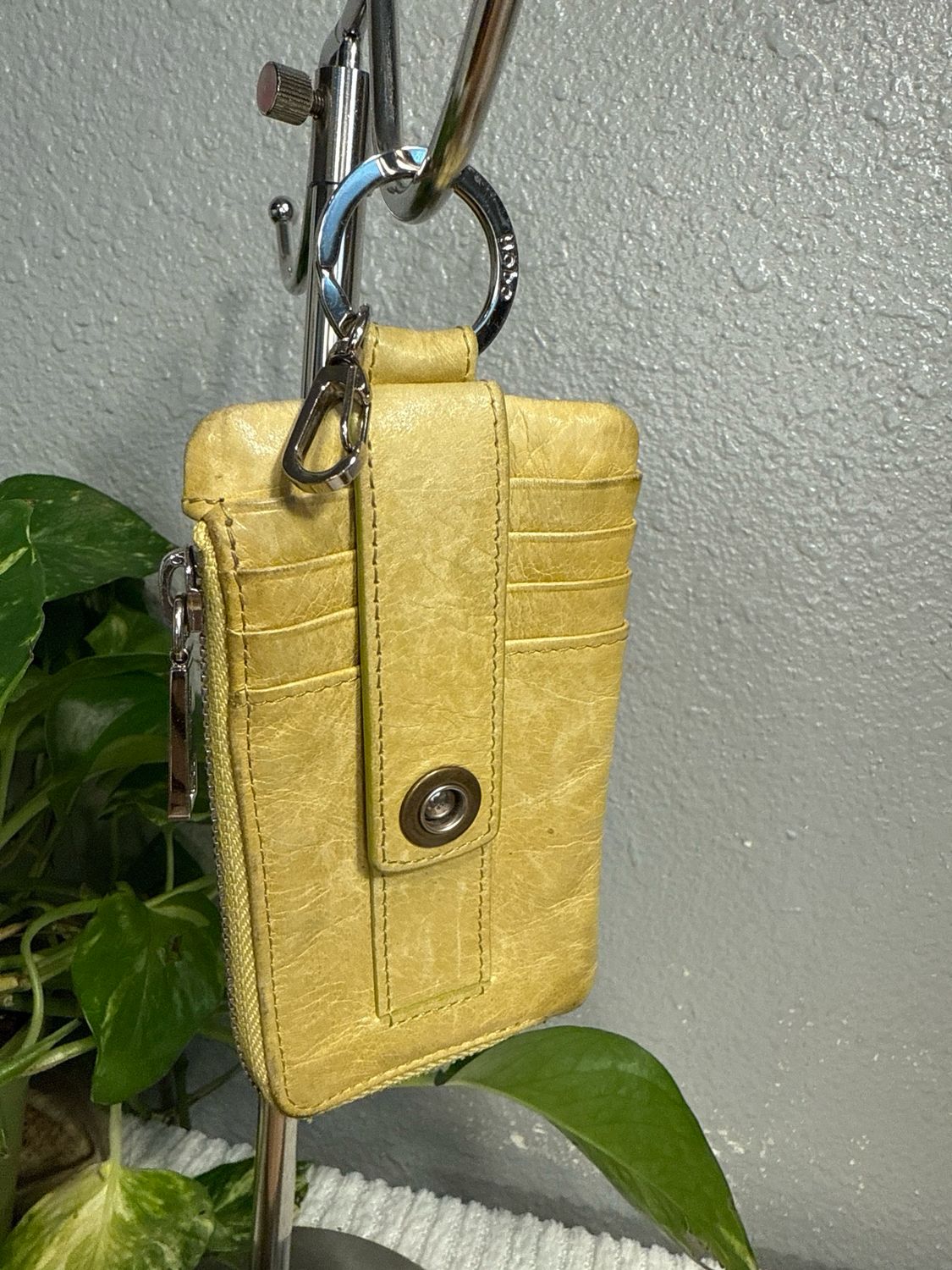 Hobo International Vintage Yellow Ish Key Card Coin Wallet