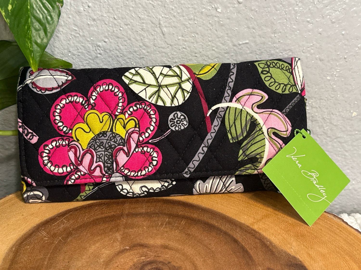 Vera Bradley moon blooms trifold wallet new with tags retail, $42