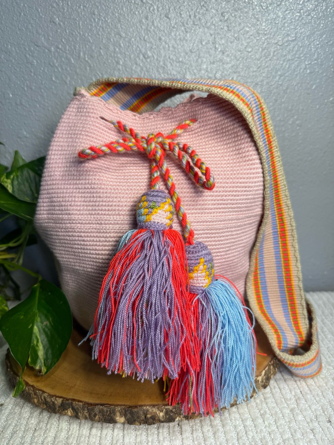 WAYUU Baby Pink Crochet Crossbody Bag Compare At $100 Online Used. NWOT
