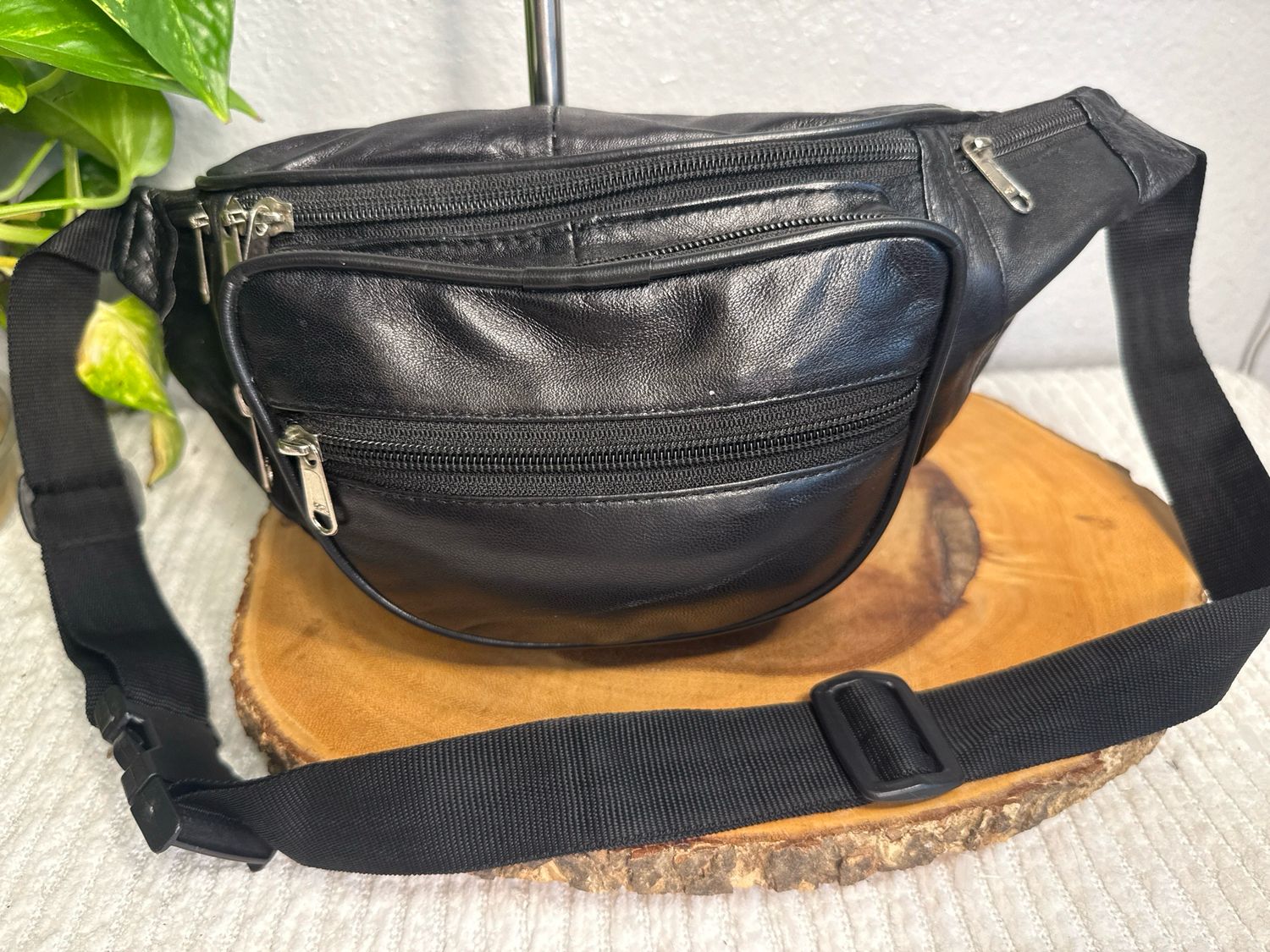 Vintage 1970S Black Leather Belt Bag New Condition