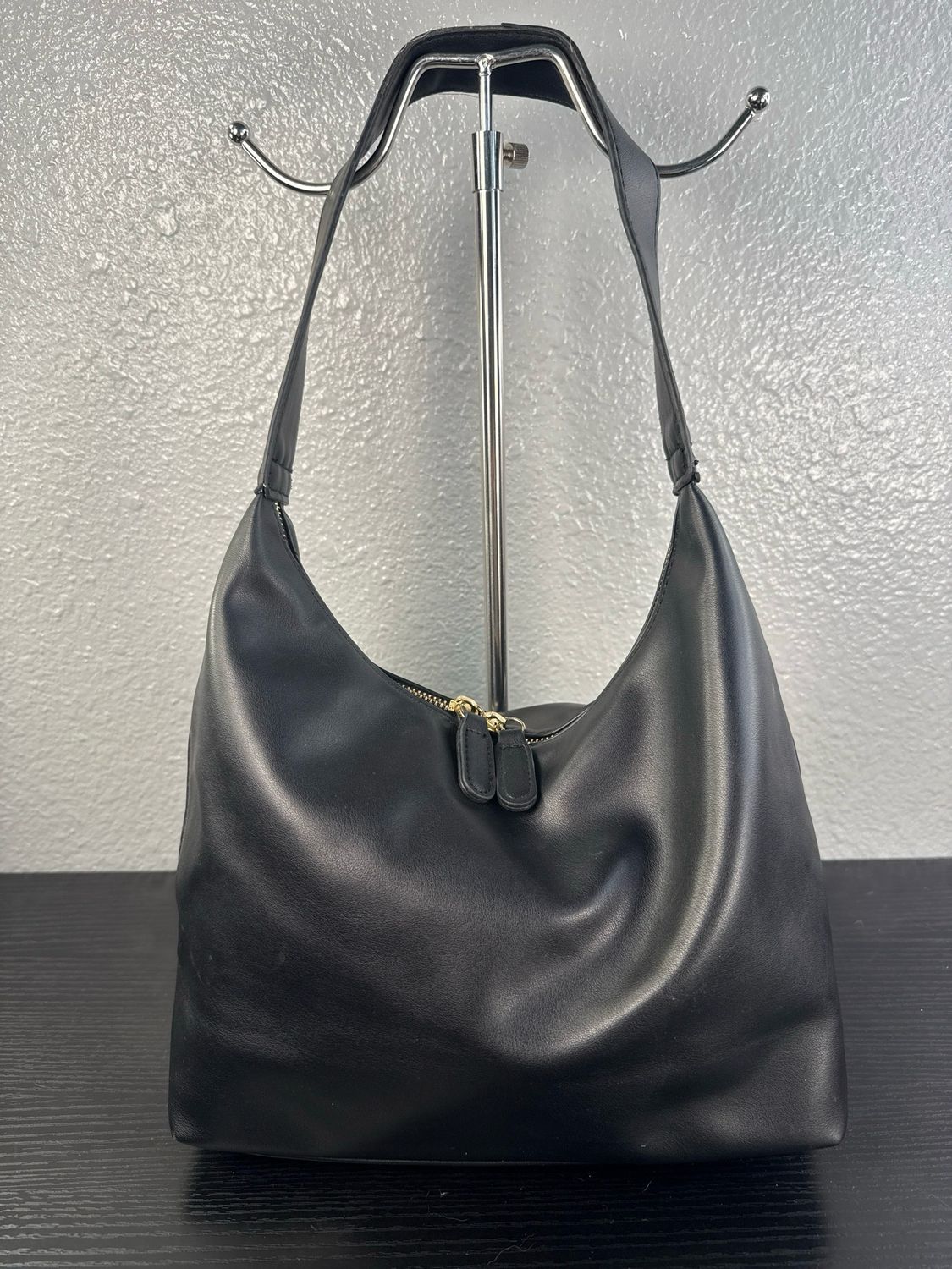 Unbranded, Black, Vegan Leather Slouchy Shoulder Bag