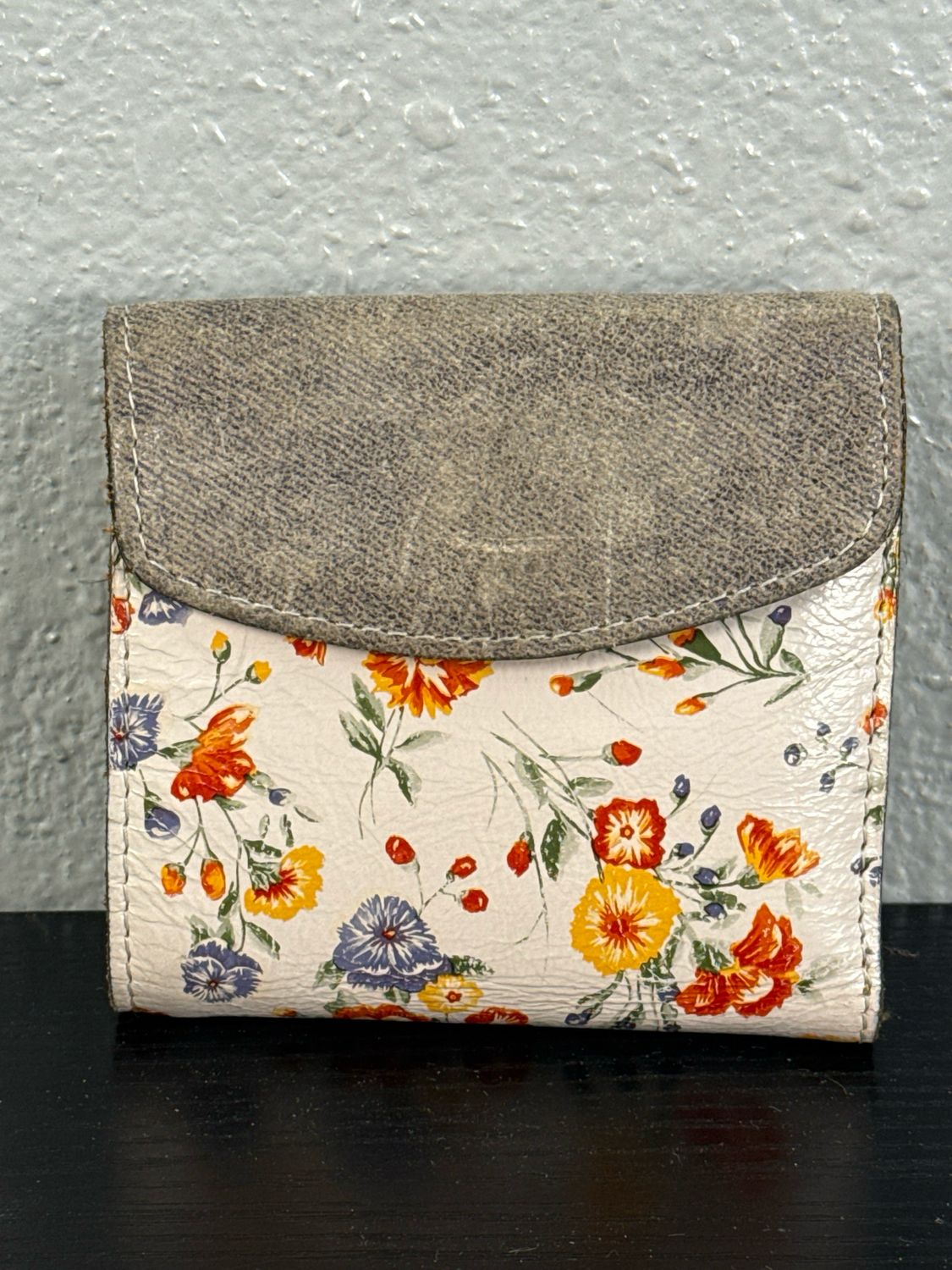 Patricia Nash Rare Find Floral Wallet
