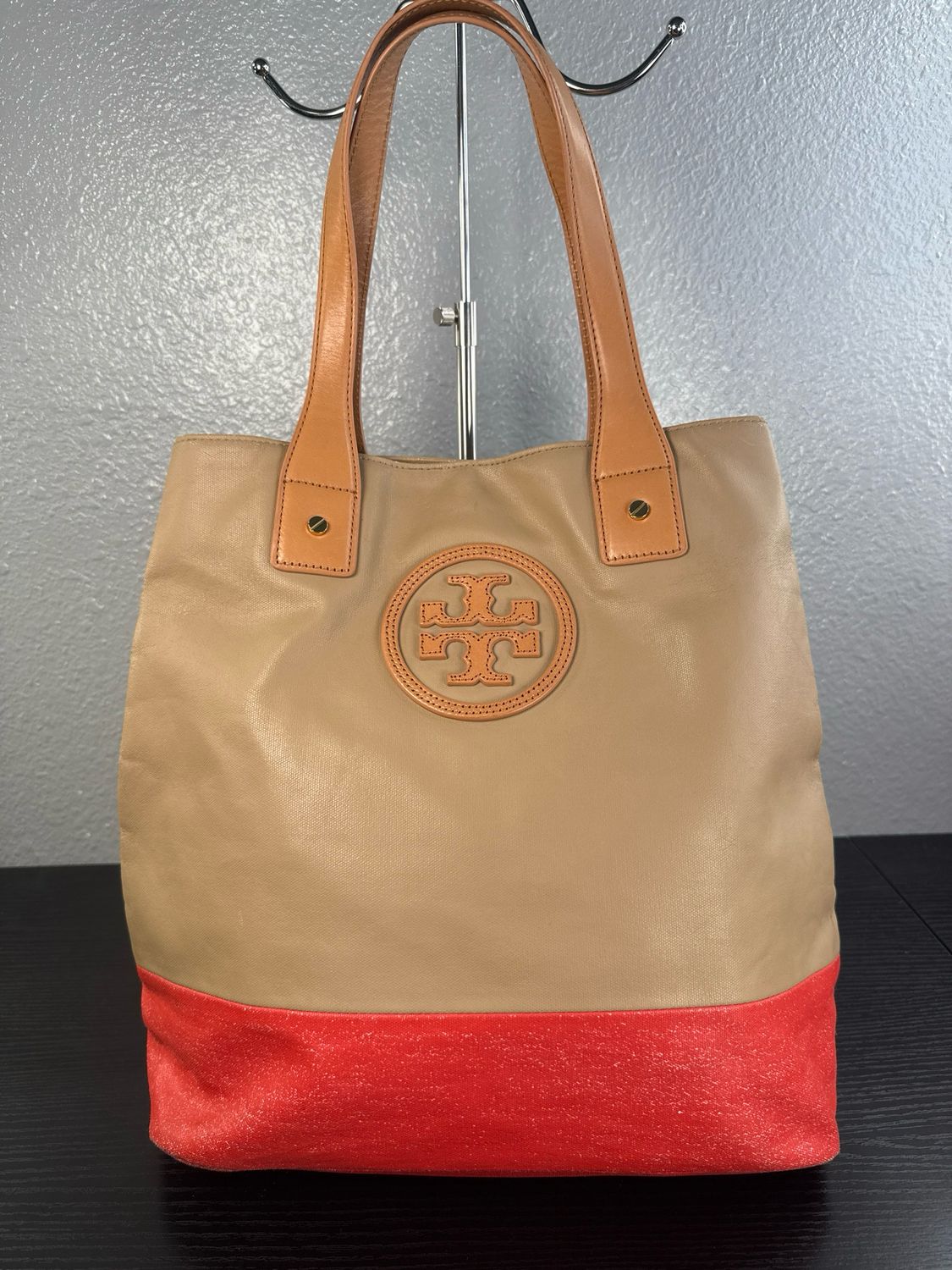 Tory Burch Coated Canvas And Leather Tote Purse