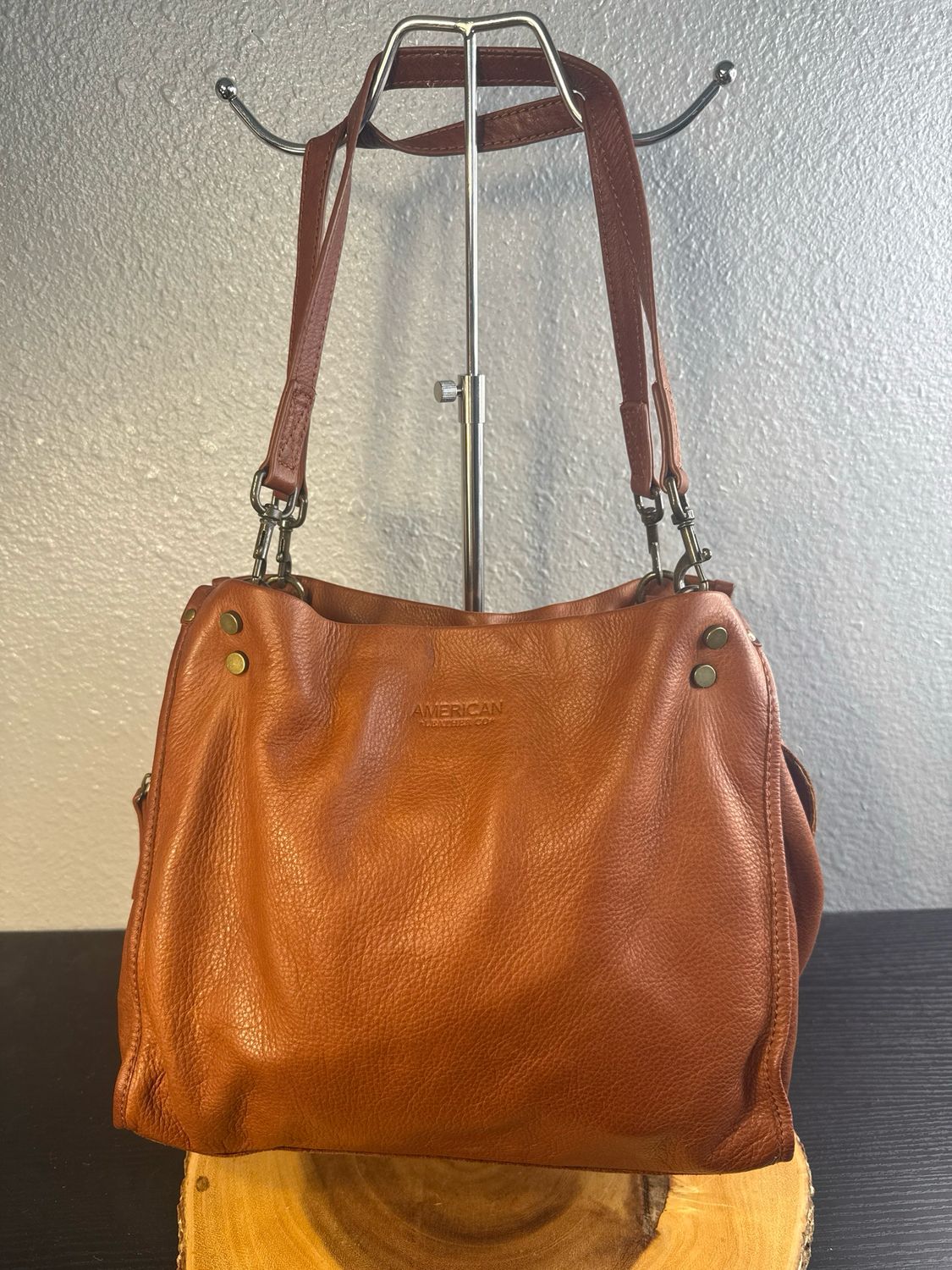 American Leather Co, Brown Leather, Multi Pocket Shoulder Bag