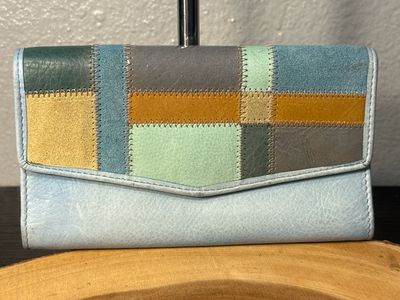 Fossil, Vintage Blue Patchwork, Leather Wallet, Like New