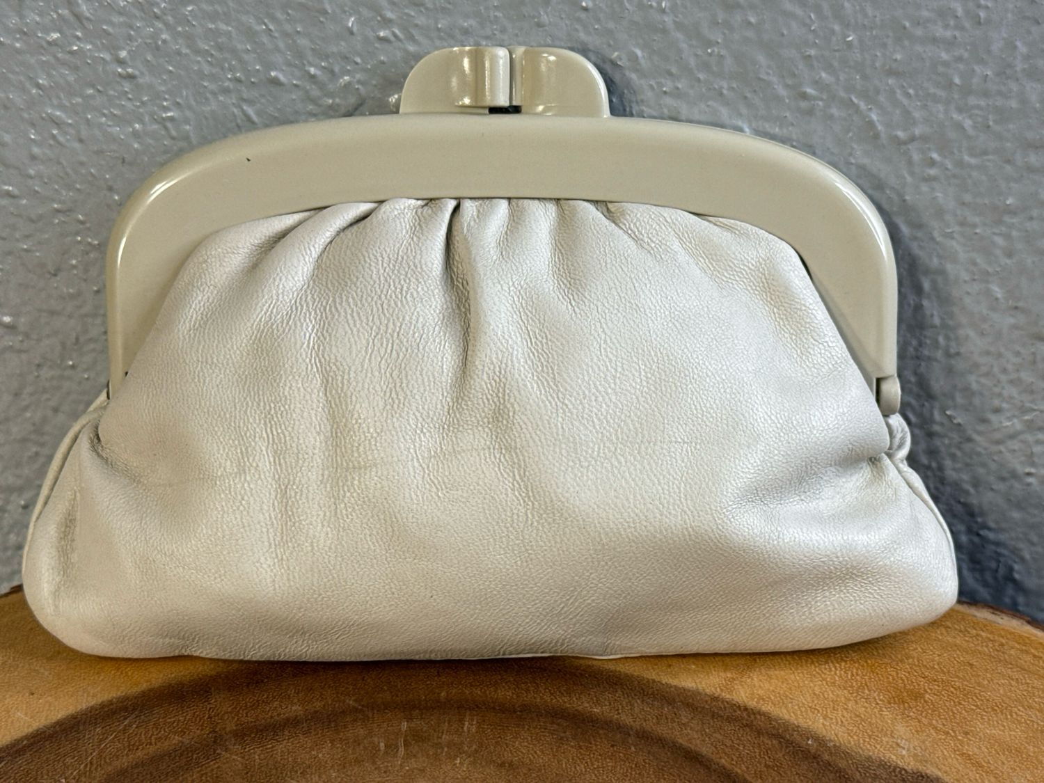 Unbranded, Vintage Chalk, Leather Kiss, Lock, Wallet, Coin Purse Catch All