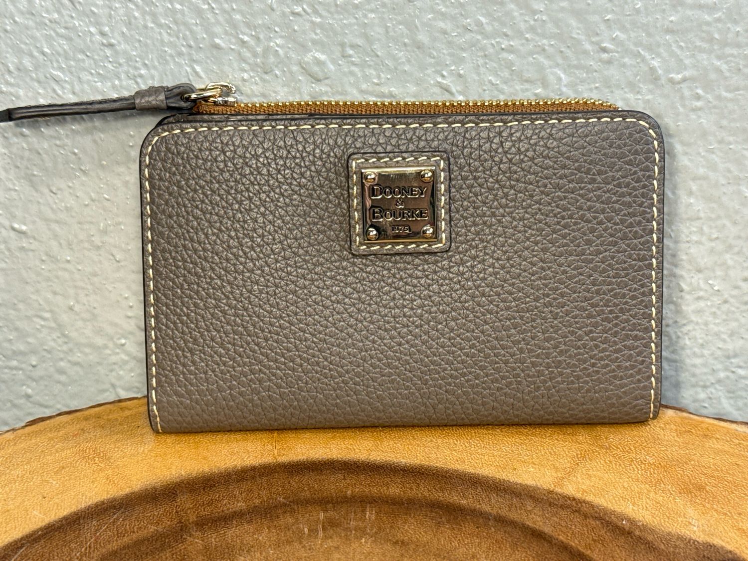 Dooney, &amp; Bourke Pebbled Leather Wallet In The Color Elephant ❤️NEW FROM CAROL