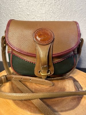 Dooney & Bourke vintage TETON Crossbody bag Dooney & Bourke vintage TETON Crossbody bag