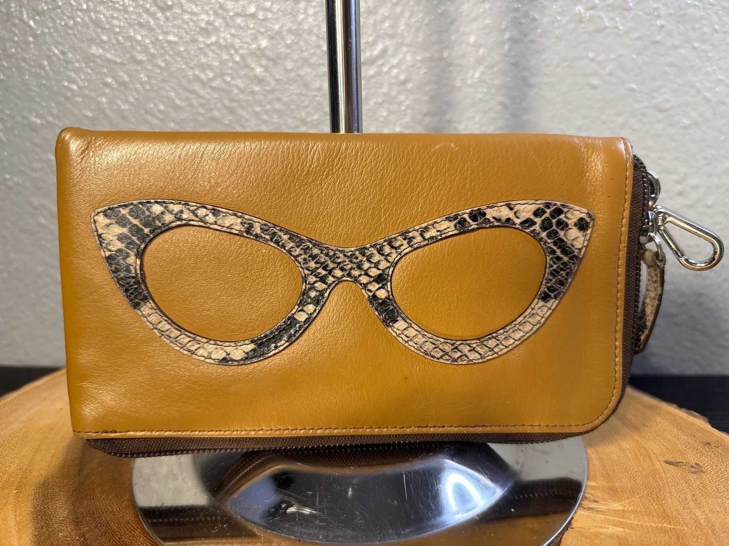 ILI Brown Leather Glasses, Case Wallet Combination
