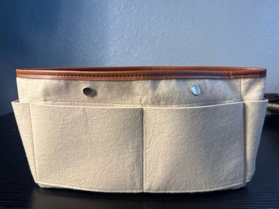 GIVLEFLY Felt East West Bag Organizer