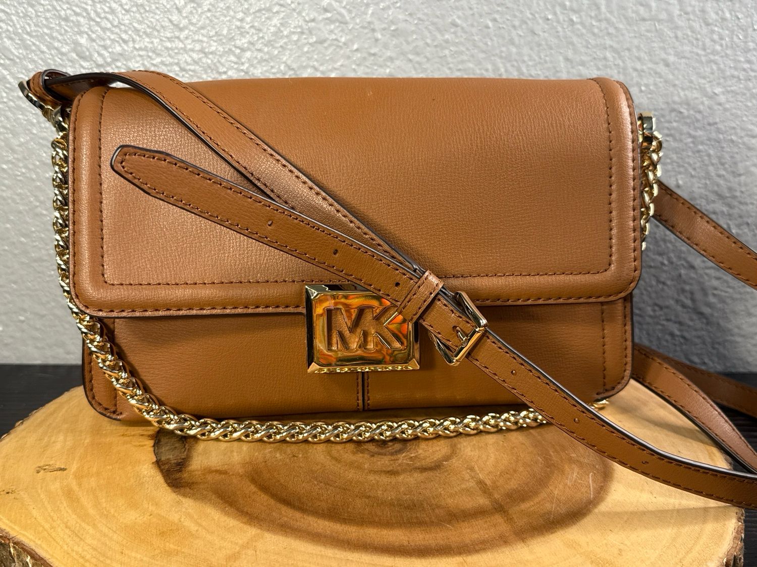 Michael Kors Medium Brown Leather Sonia Crossbody Or Shoulder Bag New Without Tags Retail $448