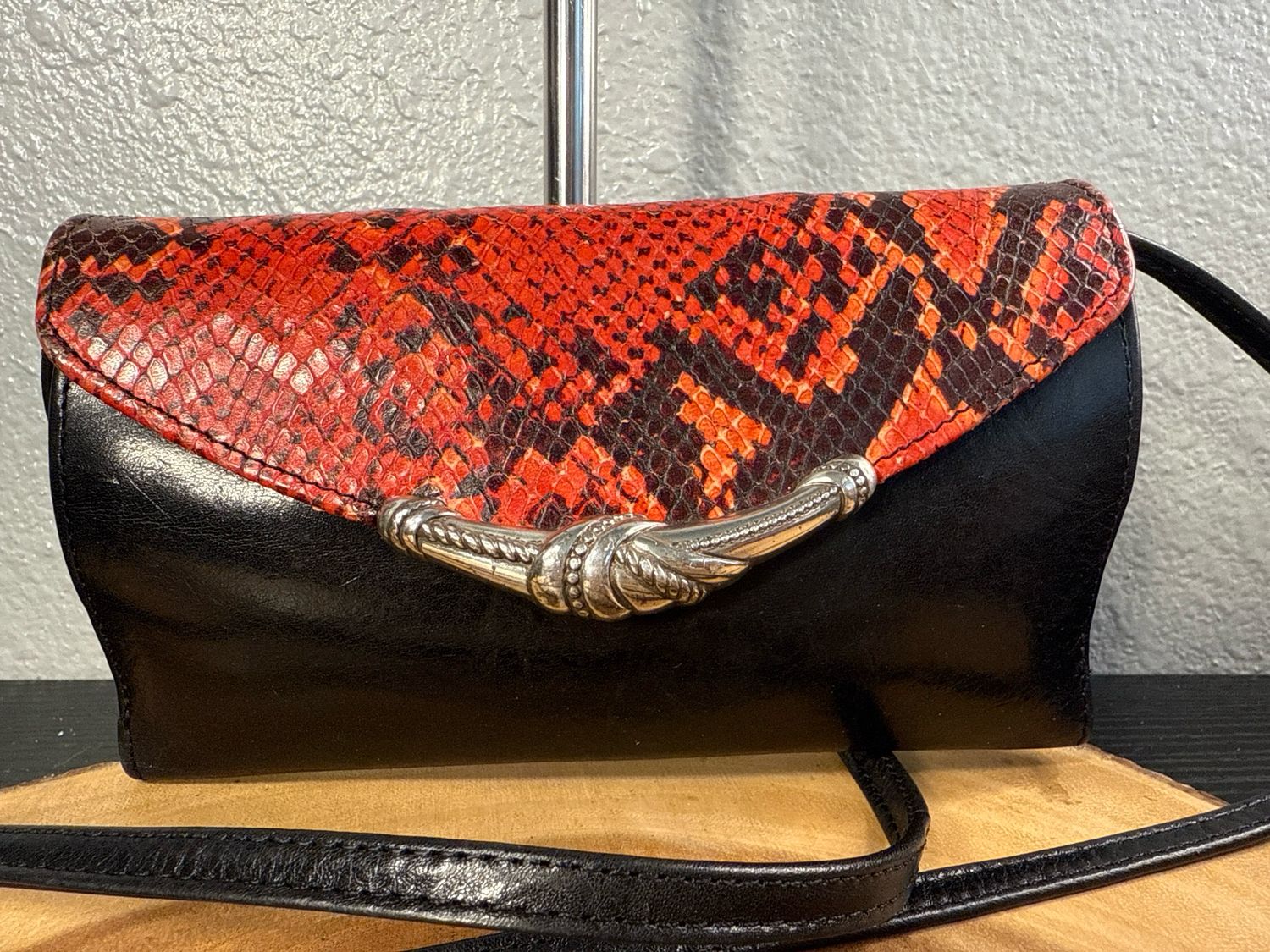 Brighton, Black And Red Exotic Leather WOC