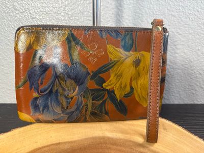 Patricia Nash Floral Leather Wristlet Wallet Clutch Like New