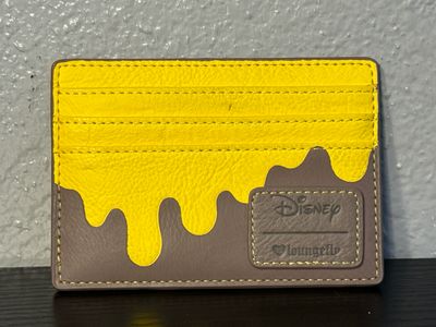 Loungefly Winnie The Pooh Vegan Leather Card Wallet