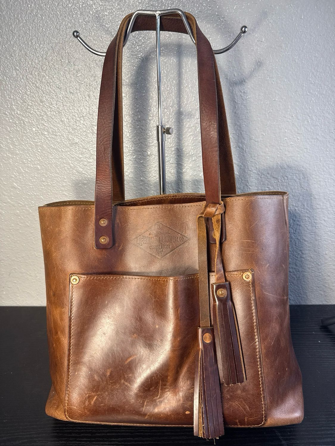 Lifetime, Leather Company, Brown Rustic Leather Tote Retail $258