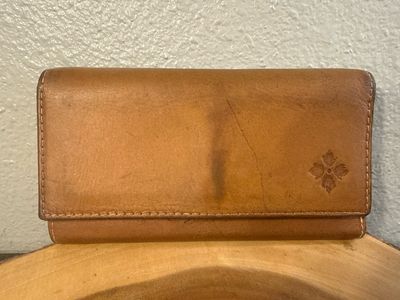 Patricia Nash Brown, Leather Full-Size Wallet