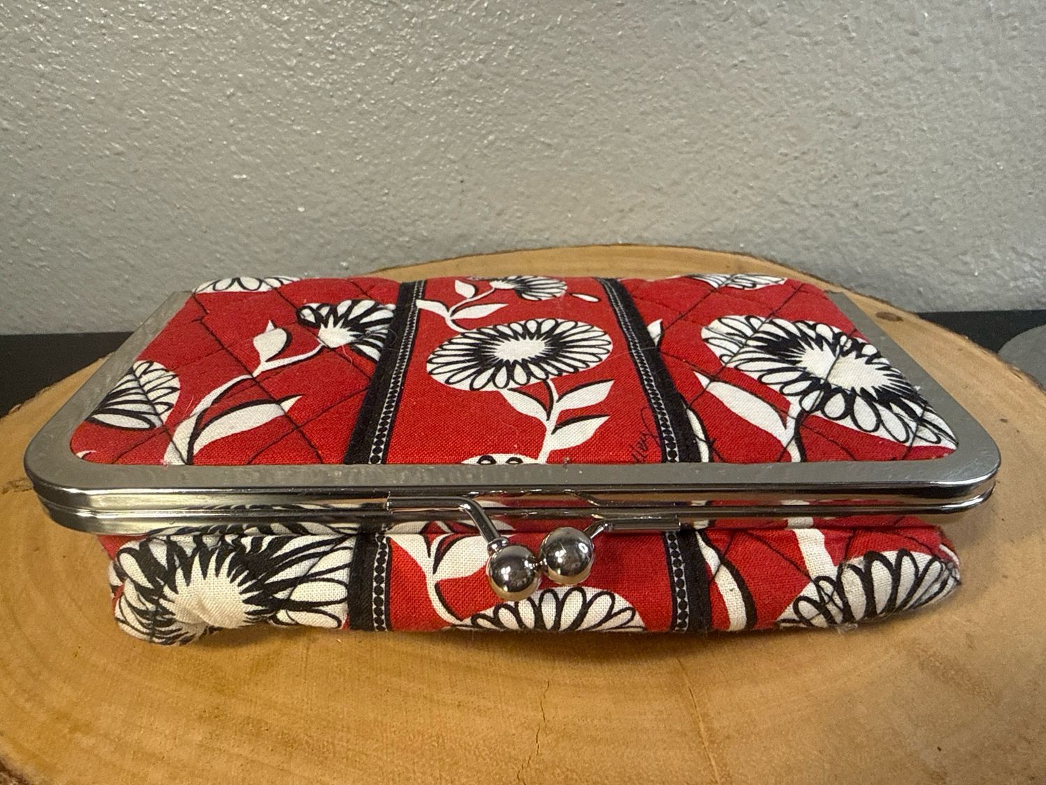 Vera Bradley Clock Cosmetic Case New Without Tags