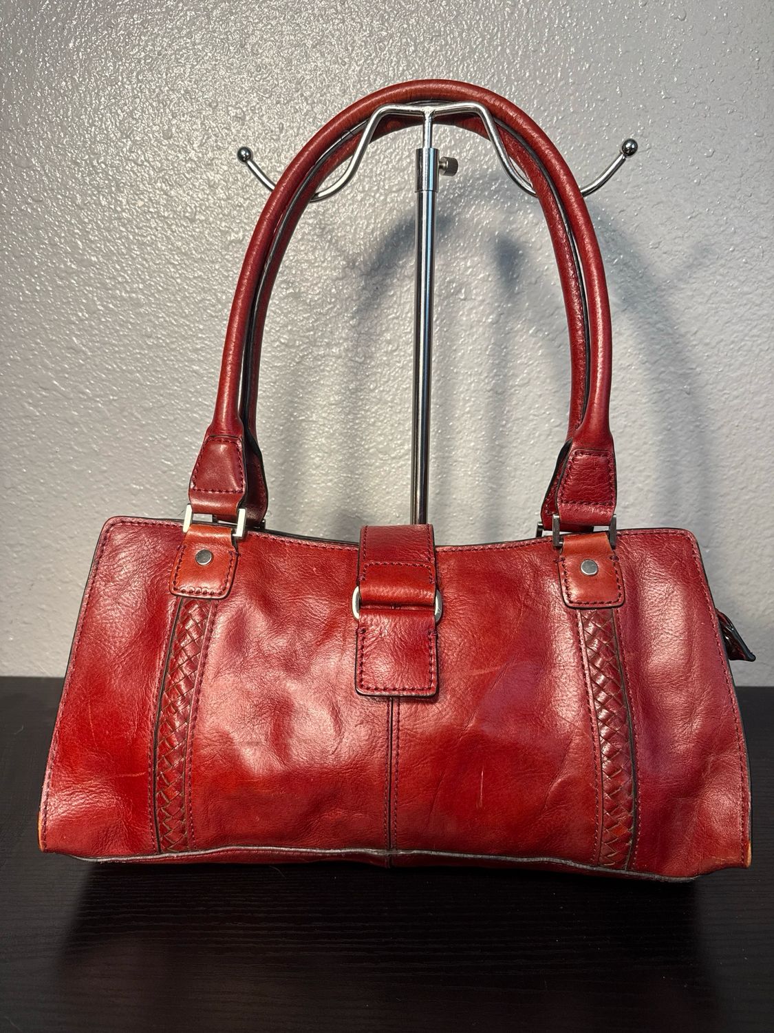 Wilson’s Leather Burgundy Vintage East West Shoulder Bag