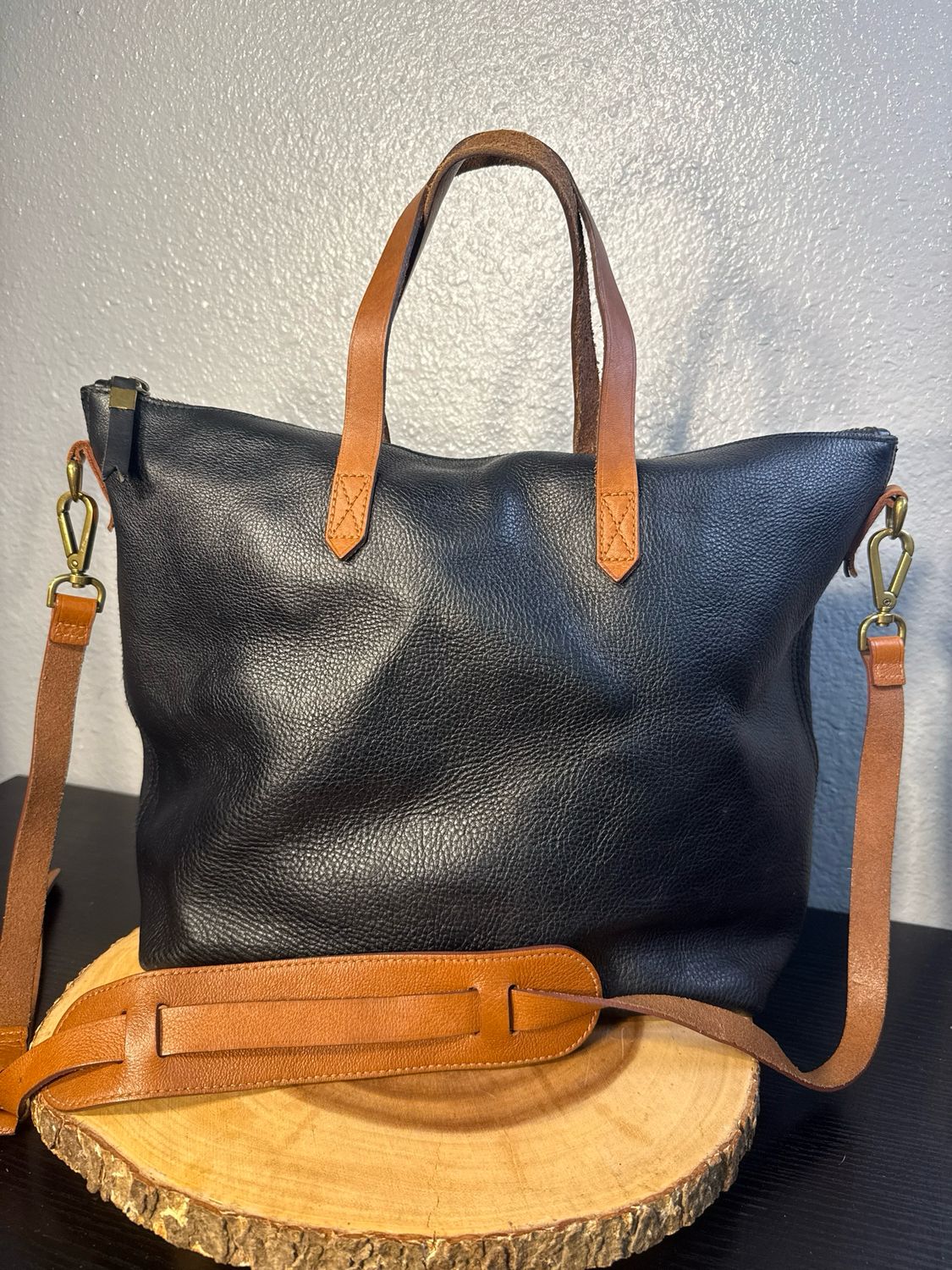 Madewell, Black Leather With Brown Trim, Zip Top Transport Tote