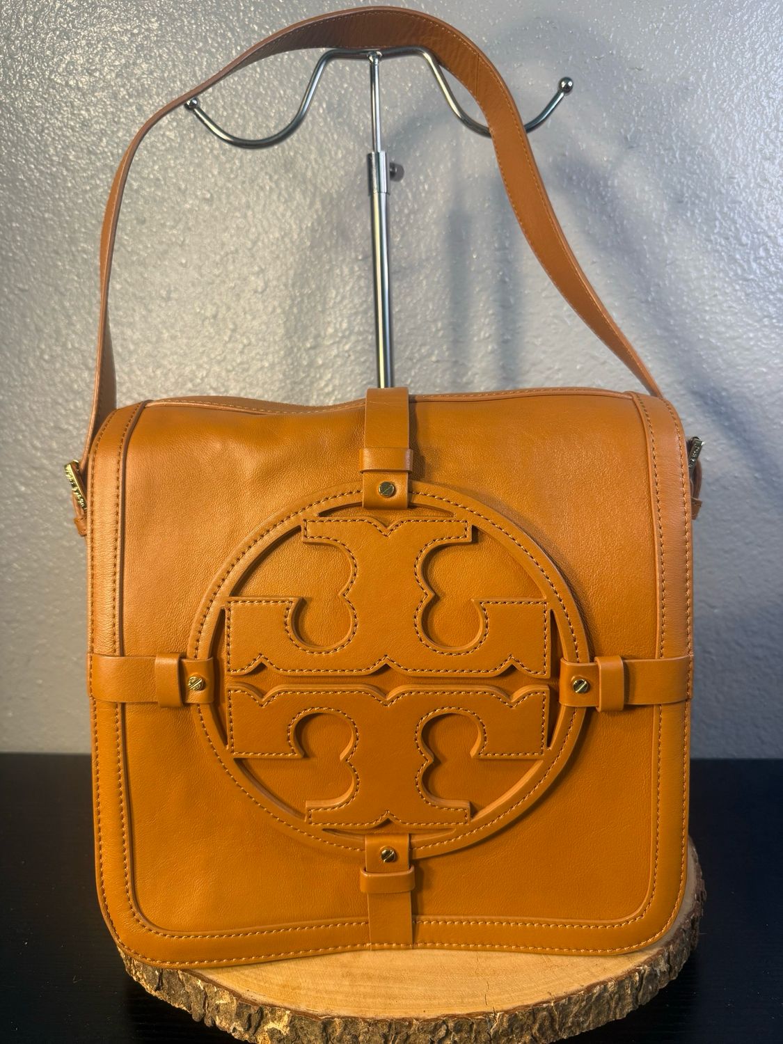 Tory Burch Tan Smooth Leather Shoulder Bag From My Collection New Without Tags