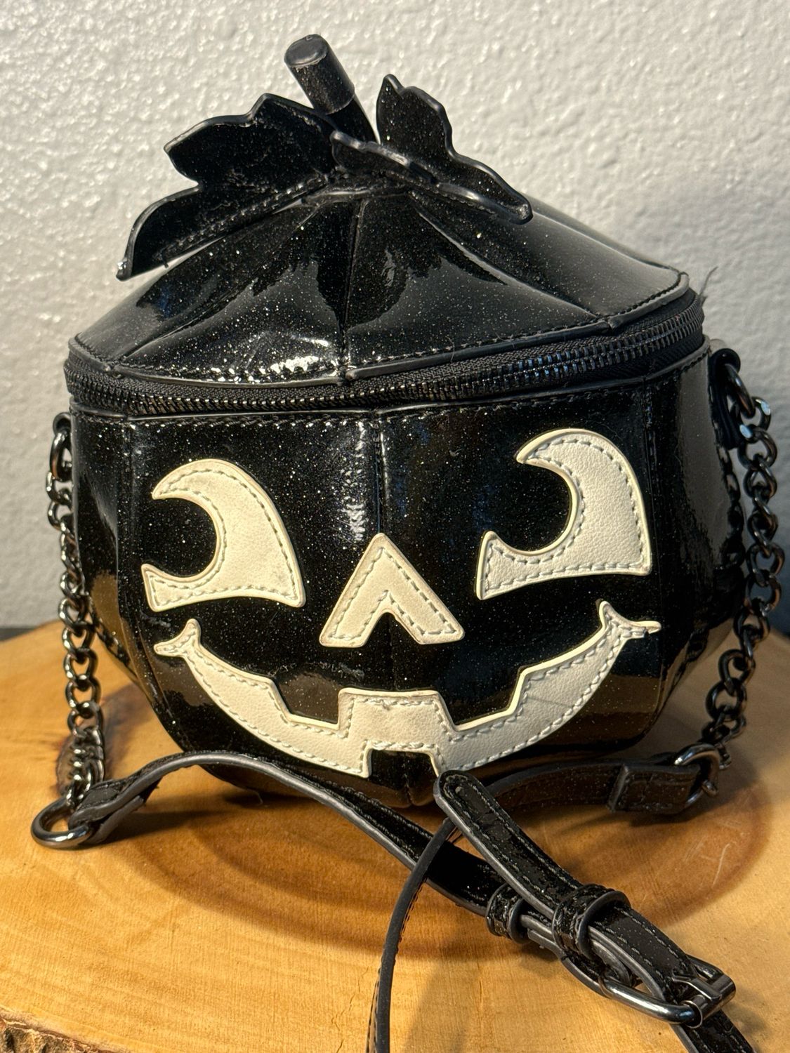 Fine By Me, Brand, Black Glitter, Pumpkin Crossbody Bag
