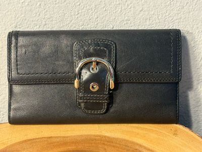 Coach Vintage Black Smooth Leather Soho Wallet