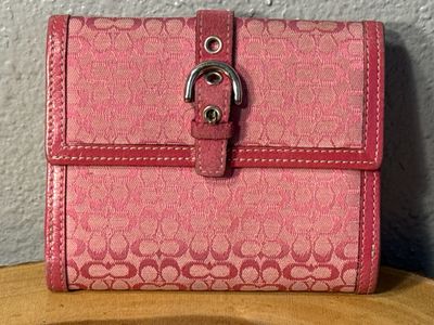 Coach Vintage Pink Mini Signature Wallet