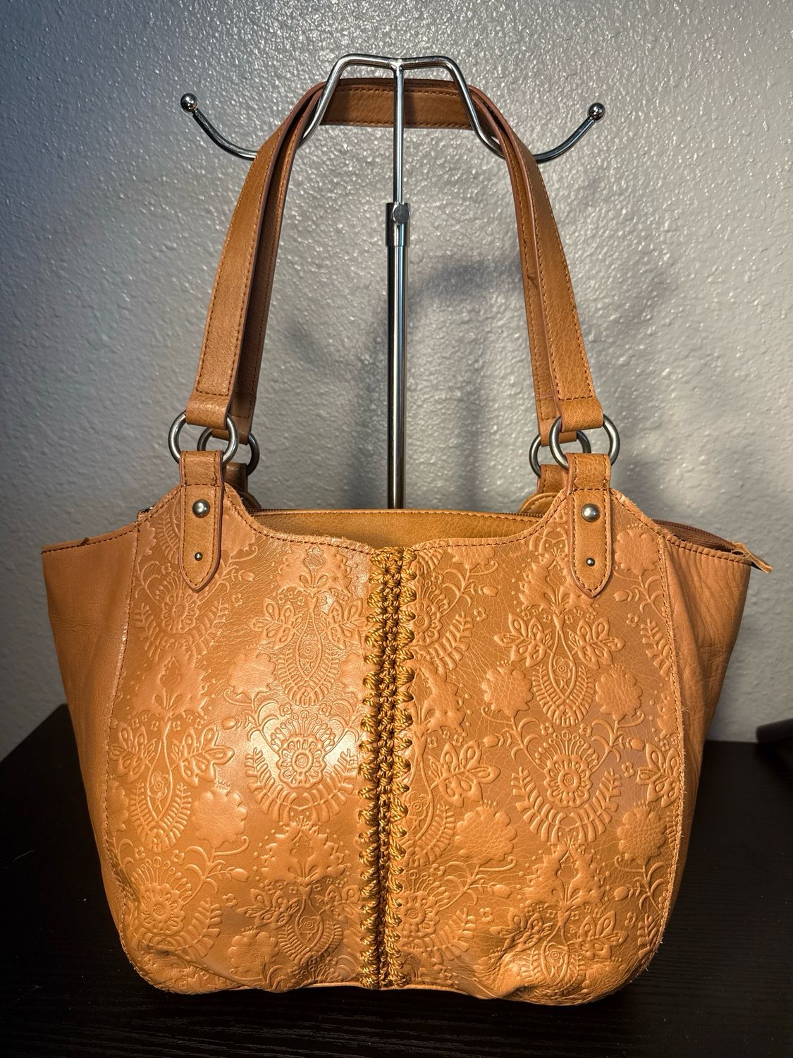 THE SAK Brown Debossed, Leather Multi Pocket Shoulder Bag New Without Tags